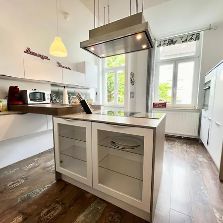 Newyork Fuer 4 Mit Kueche Und Wifi * Essen