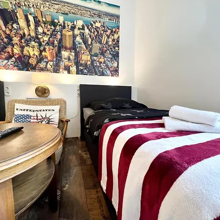 Newyork Fuer 4 Mit Kueche Und Wifi אסן